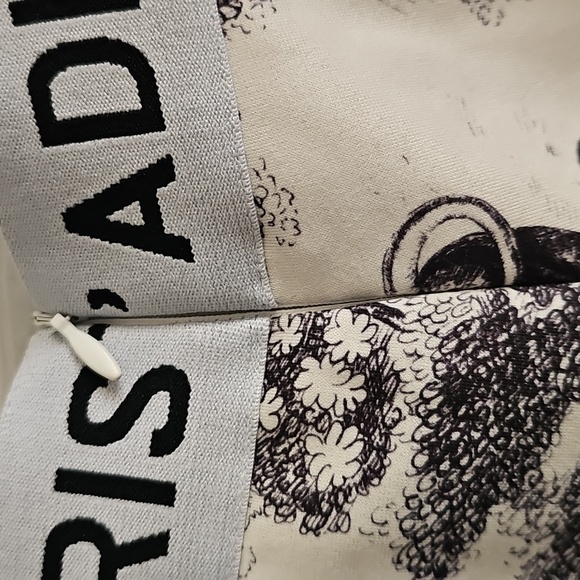 Simular To Dior J'Adior Monochrome Print Jogger - Picture 6 of 7